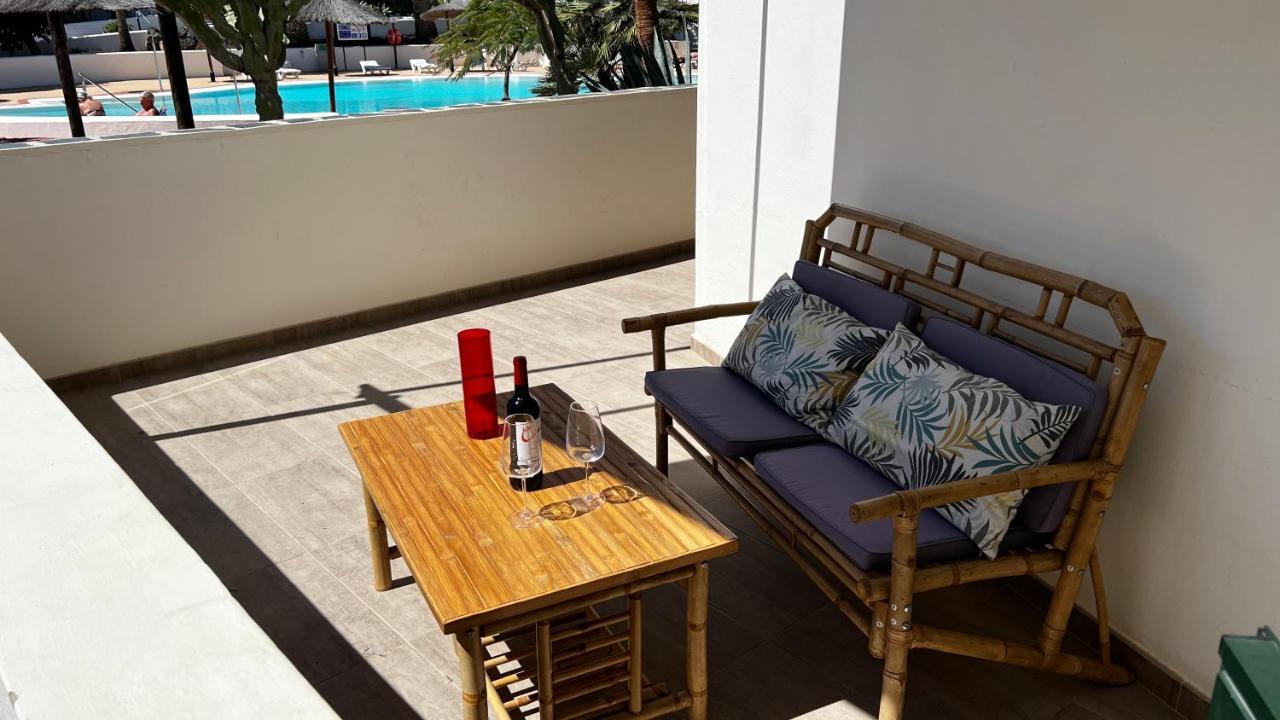 Bungalow Nueva York Costa Teguise Exteriör bild
